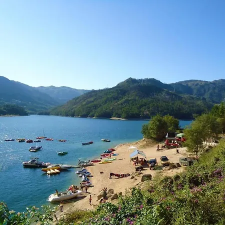 Os Girassois Da Carla 假日公园 *